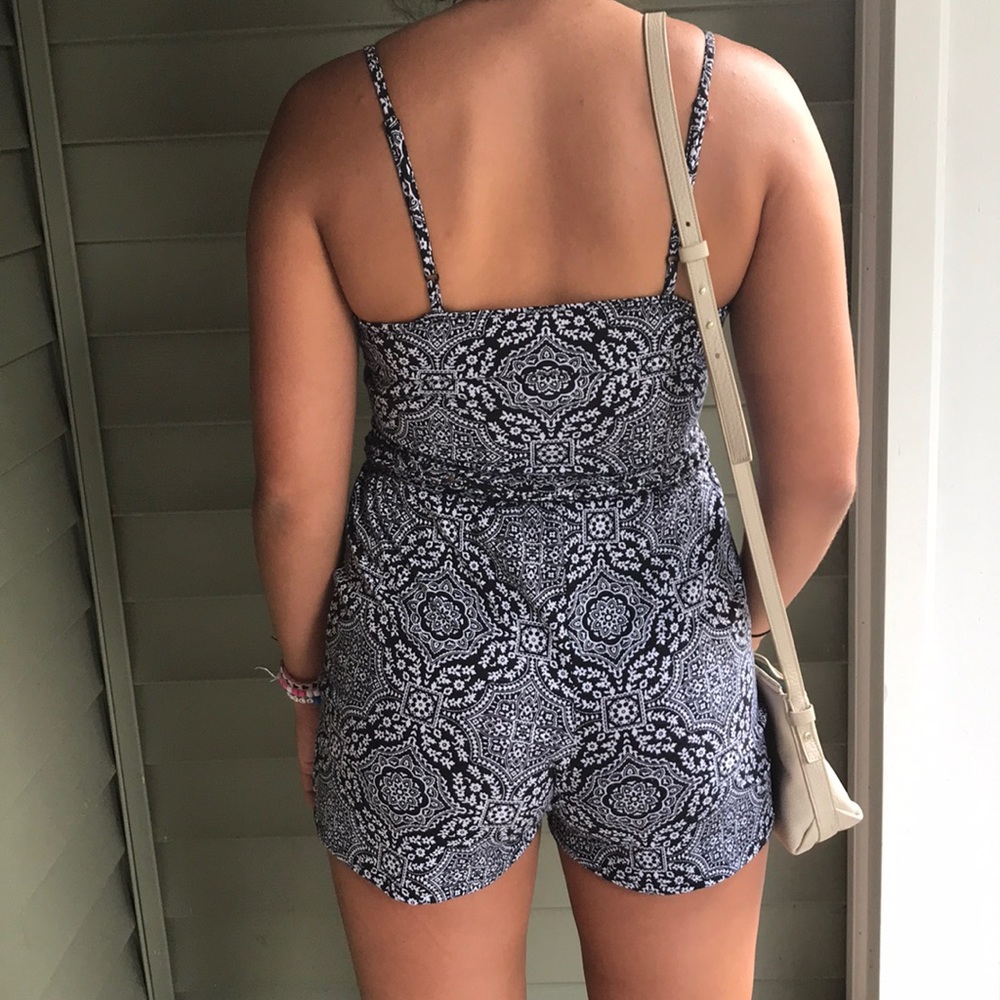 Romper - Picture 2 of 2
